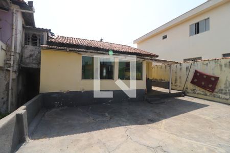 Casa à venda com 263m², 2 quartos e 1 vagaQuintal