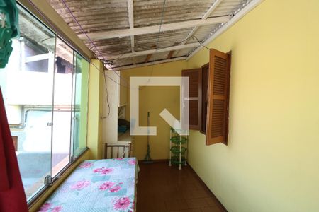 Casa à venda com 263m², 2 quartos e 1 vagaÁrea de Serviço