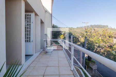 Varanda da Sala de casa à venda com 4 quartos, 400m² em Teresópolis, Porto Alegre