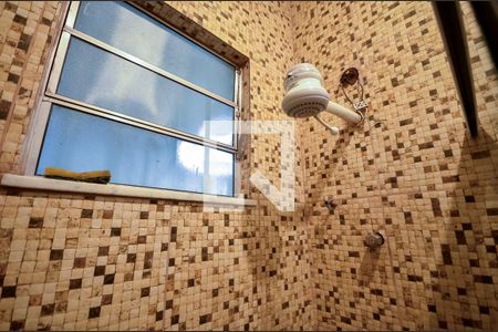 Casa para alugar com 180m², 3 quartos e 1 vaga Casa para alugar com 180m², 3 quartos e 1 vagaBanheiro Social