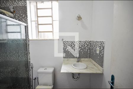 Casa para alugar com 180m², 3 quartos e 1 vaga Casa para alugar com 180m², 3 quartos e 1 vagaBanheiro da Suíte