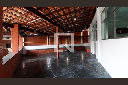 Apartamento para alugar com 55m², 2 quartos e sem vagaÁrea comum - Salão de festas