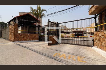 Apartamento para alugar com 55m², 2 quartos e sem vagaFachada