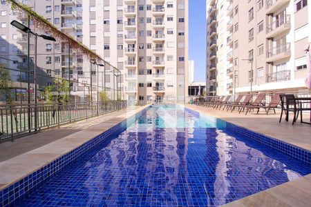 Apartamento para alugar com 44m², 2 quartos e sem vagaÁrea comum - Piscina