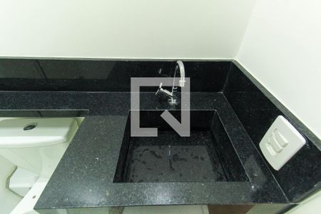 Apartamento para alugar com 44m², 2 quartos e sem vagaBanheiro