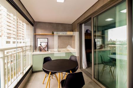 Studio para alugar com 37m², 1 quarto e 1 vagaSacada