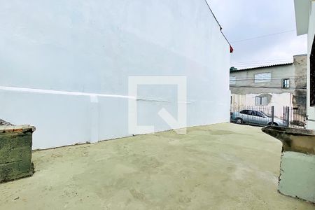 Casa à venda com 120m², 2 quartos e 4 vagas Casa à venda com 120m², 2 quartos e 4 vagasÁrea externa