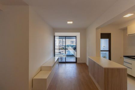 Sala de apartamento para alugar com 3 quartos, 86m² em Vila Independencia, São Paulo