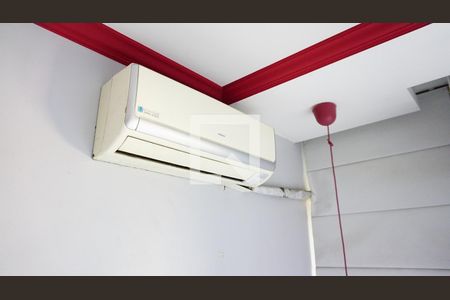 Casa de condomínio à venda com 240m², 3 quartos e 1 vagaSuite 2