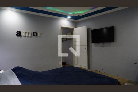Casa de condomínio à venda com 240m², 3 quartos e 1 vagaSuite 3