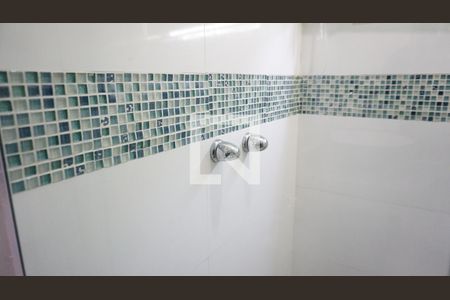 Casa de condomínio à venda com 240m², 3 quartos e 1 vagaBanheiro - Suite 1