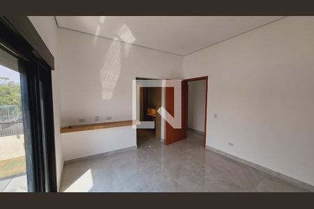 Casa de condomínio à venda com 235m², 4 quartos e 5 vagasQuarto 3 - Suíte