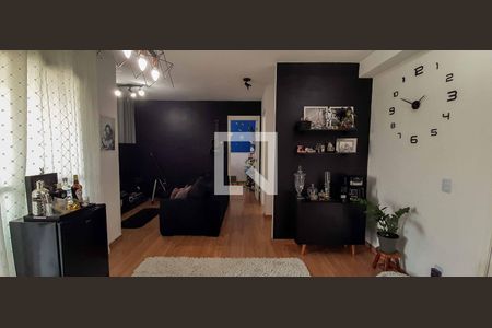 Sala de apartamento à venda com 2 quartos, 57m² em Padroeira, Osasco
