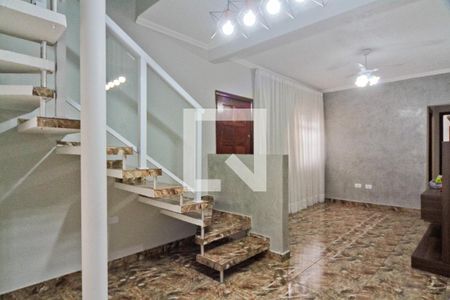 Sala de casa à venda com 4 quartos, 200m² em Jardim Marisa, São Paulo