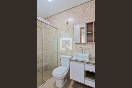 Casa à venda com 200m², 4 quartos e 2 vagasBanheiro da Suíte