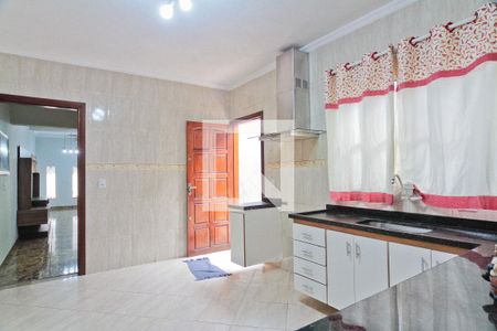 Casa à venda com 200m², 4 quartos e 2 vagasCozinha