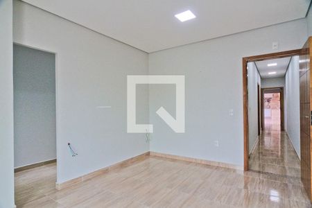 Suíte de casa à venda com 4 quartos, 200m² em Jardim Marisa, São Paulo
