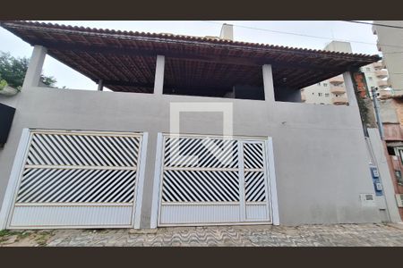 Casa para alugar com 150m², 2 quartos e 1 vagaFachada
