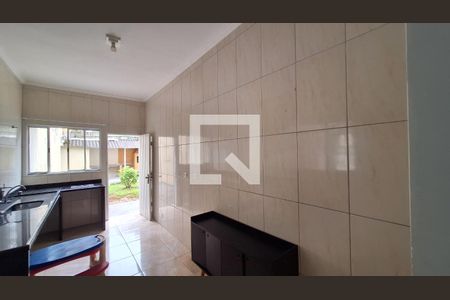 Casa para alugar com 150m², 2 quartos e 1 vagaCozinha