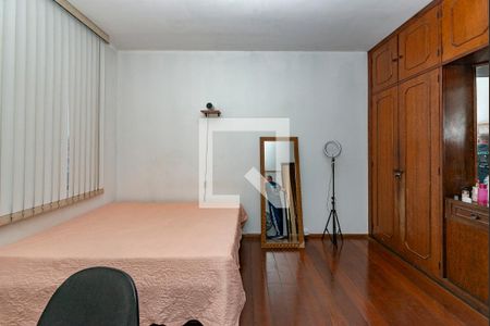 Apartamento à venda com 172m², 4 quartos e 2 vagasQuarto 4