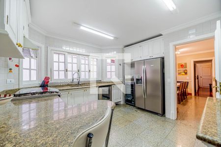 Casa de condomínio à venda com 667m², 4 quartos e 6 vagasCozinha