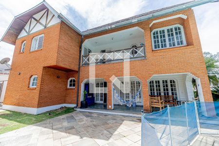 Casa de condomínio à venda com 667m², 4 quartos e 6 vagasFachada