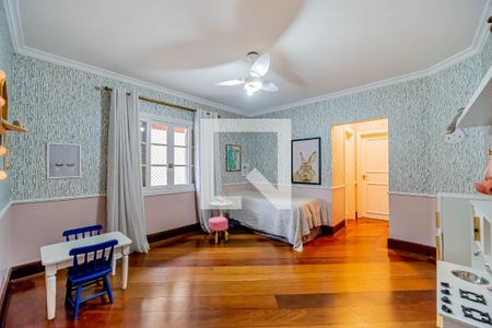 Casa de condomínio à venda com 667m², 4 quartos e 6 vagasQuarto