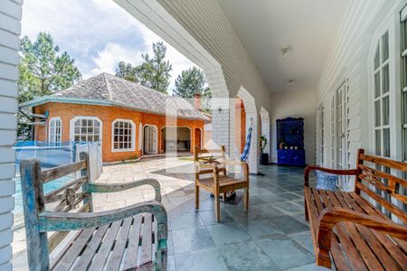 Casa de condomínio à venda com 667m², 4 quartos e 6 vagasÁrea Externa