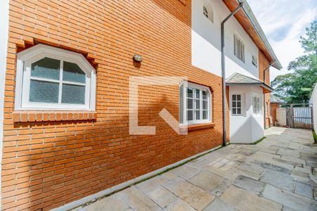 Casa de condomínio à venda com 667m², 4 quartos e 6 vagasFachada