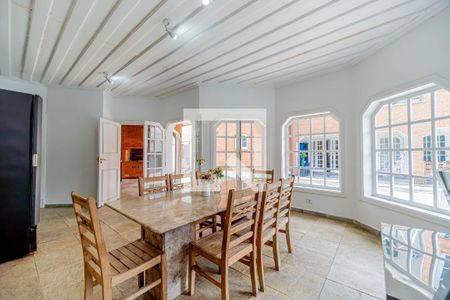 Casa de condomínio à venda com 667m², 4 quartos e 6 vagasÁrea Gourmet