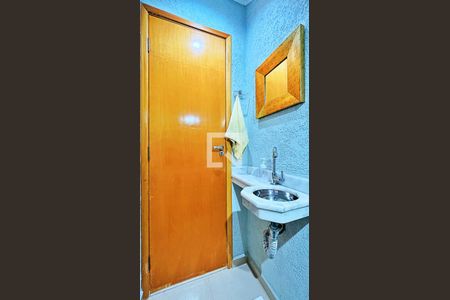 Casa à venda com 148m², 3 quartos e 3 vagasLavabo