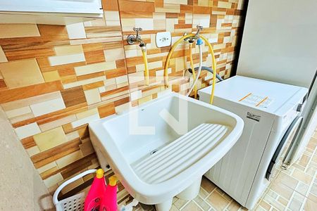 Casa à venda com 148m², 3 quartos e 3 vagasÁrea de Serviço