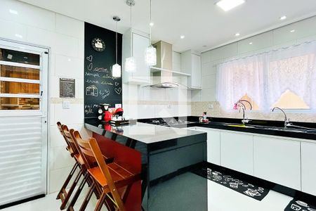 Casa à venda com 148m², 3 quartos e 3 vagasCozinha