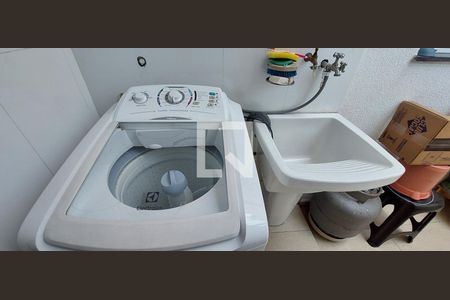 Apartamento à venda com 67m², 2 quartos e 2 vagas Apartamento à venda com 67m², 2 quartos e 2 vagasÁrea de Serviço