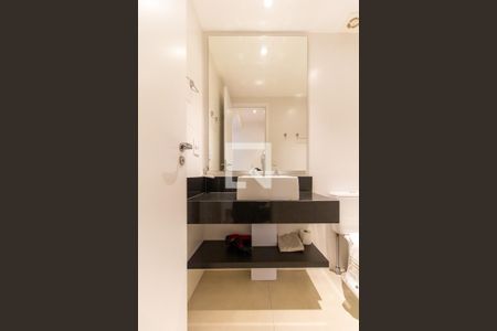 Apartamento para alugar com 40m², 1 quarto e sem vaga Apartamento para alugar com 40m², 1 quarto e sem vagaBanheiro