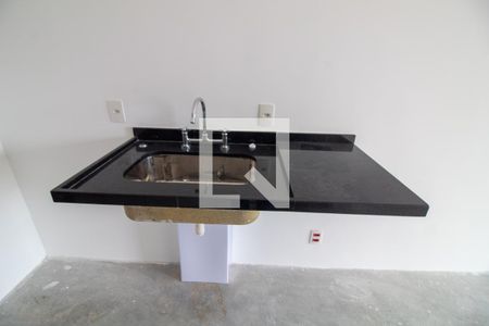 Cozinha de kitnet/studio para alugar com 1 quarto, 27m² em Santo Amaro, São Paulo