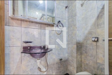 Banheiro de apartamento à venda com 1 quarto, 57m² em Sé, São Paulo