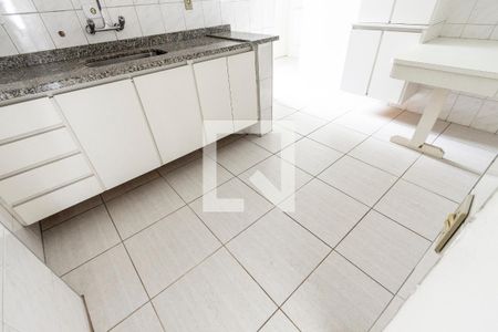 Apartamento à venda com 113m², 3 quartos e 2 vagas Apartamento à venda com 113m², 3 quartos e 2 vagasCozinha