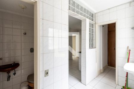 Apartamento à venda com 113m², 3 quartos e 2 vagas Apartamento à venda com 113m², 3 quartos e 2 vagasÁrea de Serviço