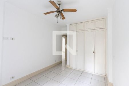 Apartamento à venda com 113m², 3 quartos e 2 vagas Apartamento à venda com 113m², 3 quartos e 2 vagasQuarto 3 - Suite