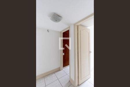 Apartamento à venda com 113m², 3 quartos e 2 vagas Apartamento à venda com 113m², 3 quartos e 2 vagasAcesso aos Quartos