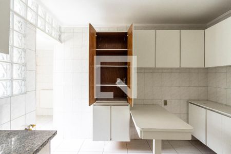 Apartamento à venda com 113m², 3 quartos e 2 vagas Apartamento à venda com 113m², 3 quartos e 2 vagasCozinha