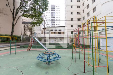 Apartamento à venda com 113m², 3 quartos e 2 vagas Apartamento à venda com 113m², 3 quartos e 2 vagasPlayground