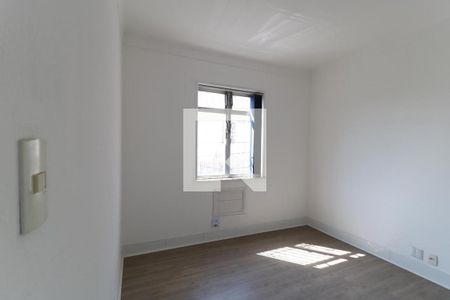 Apartamento à venda com 66m², 3 quartos e sem vaga Apartamento à venda com 66m², 3 quartos e sem vagaQuarto
