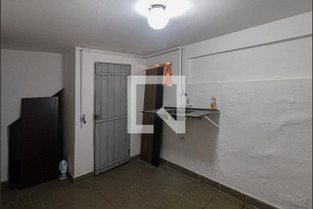 Casa à venda com 120m², 4 quartos e 1 vaga Casa à venda com 120m², 4 quartos e 1 vagaEdícula
