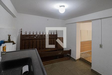 Casa à venda com 120m², 4 quartos e 1 vaga Casa à venda com 120m², 4 quartos e 1 vagaEdícula