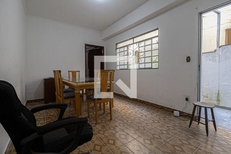 Sala de casa à venda com 4 quartos, 120m² em Cursino, São Paulo