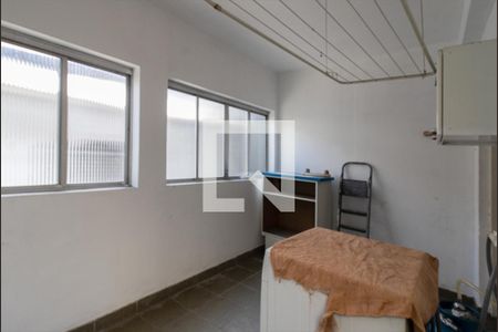 Casa à venda com 120m², 4 quartos e 1 vaga Casa à venda com 120m², 4 quartos e 1 vagaárea de serviço_3