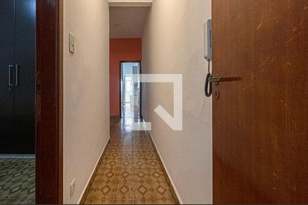 corredor para os cômodos_1 de casa à venda com 4 quartos, 120m² em Cursino, São Paulo