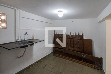 Casa à venda com 120m², 4 quartos e 1 vaga Casa à venda com 120m², 4 quartos e 1 vagaEdícula